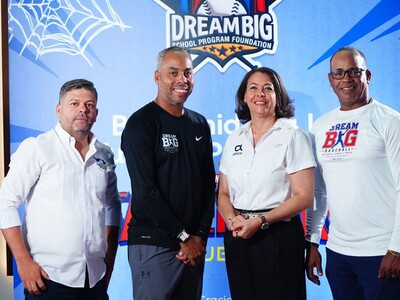 Altice regala una tarde de cine a jóvenes de Fundación Dream Big