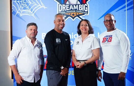 Altice regala una tarde de cine a j&oacute;venes de la Fundaci&oacute;n Dream Big