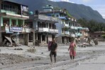Unos 90 estadounidenses desaparecidos por deslave en Nepal Unos 90 estadounidenses desaparecidos por deslave en Nepal