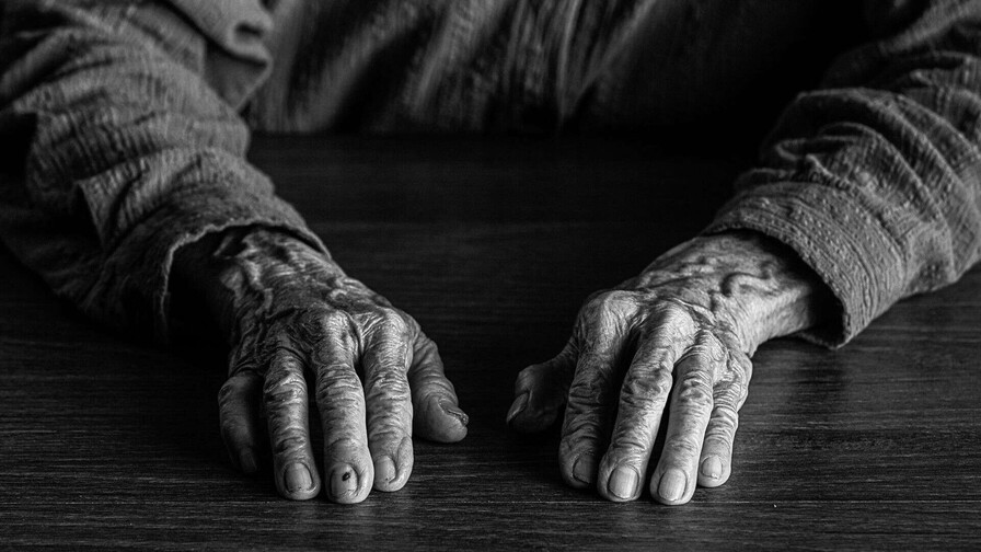 Casi 30,000 millones de euros: la factura sanitaria y social anual del párkinson en Europa Casi 30,000 millones de euros: la factura sanitaria y social anual del párkinson en Europa