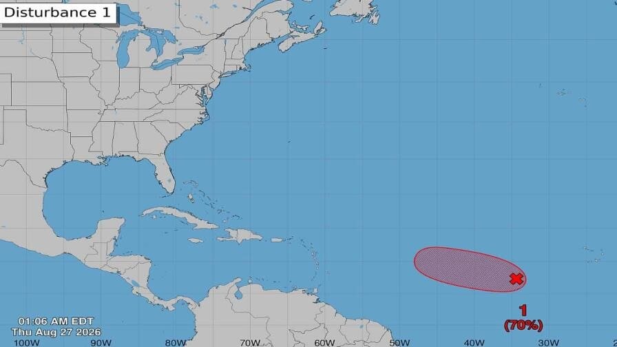 Disturbio tropical sube a 70 % su probabilidad de formación mientras avanza por el Atlántico Disturbio tropical sube a 70 % su probabilidad de formación mientras avanza por el Atlántico