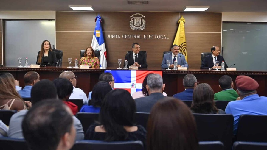 La JCE abre desde este viernes la renovaci&oacute;n de la c&eacute;dula sin restricciones