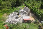 Intervienen obra junto al río Maimón que continuó pese a paralizaciones de Medio Ambiente Intervienen obra junto al río Maimón que continuó pese a paralizaciones de Medio Ambiente