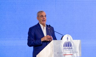 Abinader dice caso de diplom&aacute;ticos se ha manejado con discreci&oacute;n para mantener relaci&oacute;n con Cuba