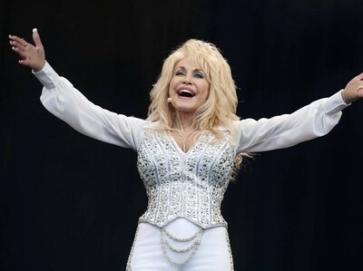 Cápsula del tiempo de Dolly Parton guarda canción inédita