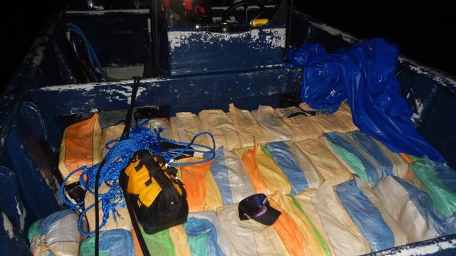Guardia Costera incauta más de 7,000 libras de cocaína valoradas en US$54 millones cerca de PR Guardia Costera incauta más de 7,000 libras de cocaína valoradas en US$54 millones cerca de PR