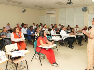 Ideice realiza precongreso sobre evaluación educativa