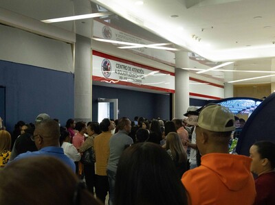 Pausa de EE. UU. a visas de inmigrante alcanza a dominicanos