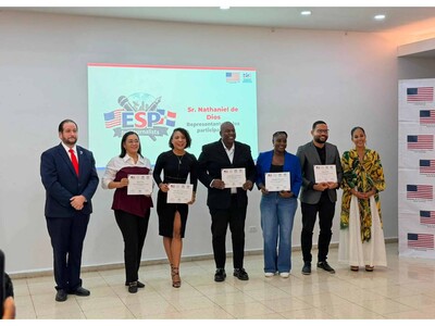 Embajada de EE. UU. impulsa la formación en inglés de periodistas