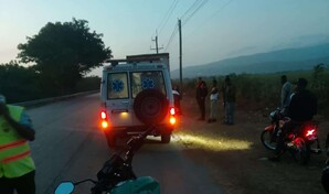 Accidente de tr&aacute;nsito  en Barahona deja un hombre muerto y otro herido