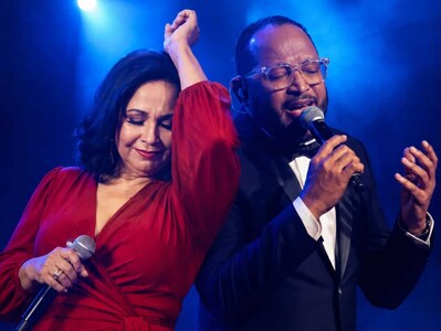 "Para dormir contigo" de Adalgisa Pantaleón y Samuel González