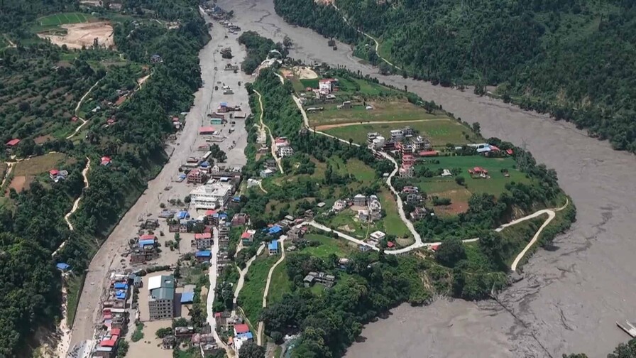 Riada en Nepal: más de 390 muertos, unos 1,400 desaparecidos y miedo a otra crecida Riada en Nepal: más de 390 muertos, unos 1,400 desaparecidos y miedo a otra crecida