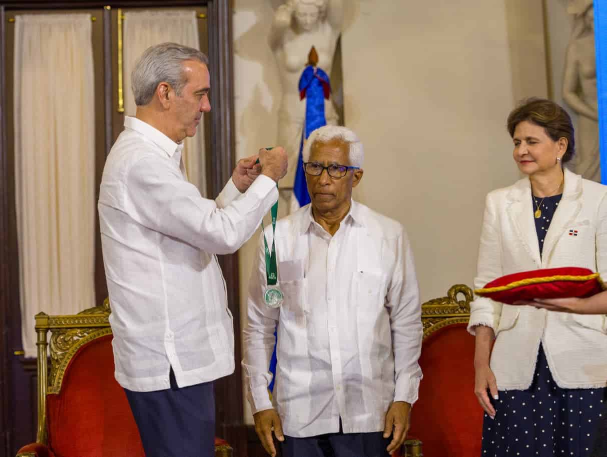 Raimundo González, otro de los historiadores homenajeados.