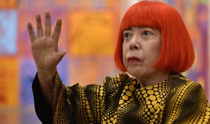 Muere Yayoi Kusama, la obsesiva artista que convirti&oacute; los lunares en exponente de la psicodelia