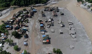 Nepal eleva a 469 los muertos por la inmensa riada del mi&eacute;rcoles