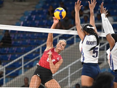 Canadá supera con facilidad a PR