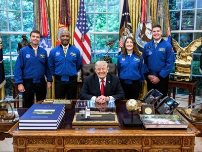 Donald Trump anuncia creación de la Academia Espacial de EE. UU.