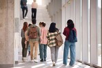 EE. UU. demanda a cuatro estados por leyes que ayudan a estudiantes sin estatus migratorio
