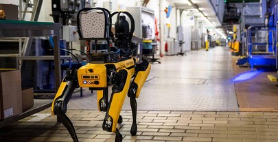 EE. UU. planea invertir dos millones de d&oacute;lares en perros robots para operativos de ICE
