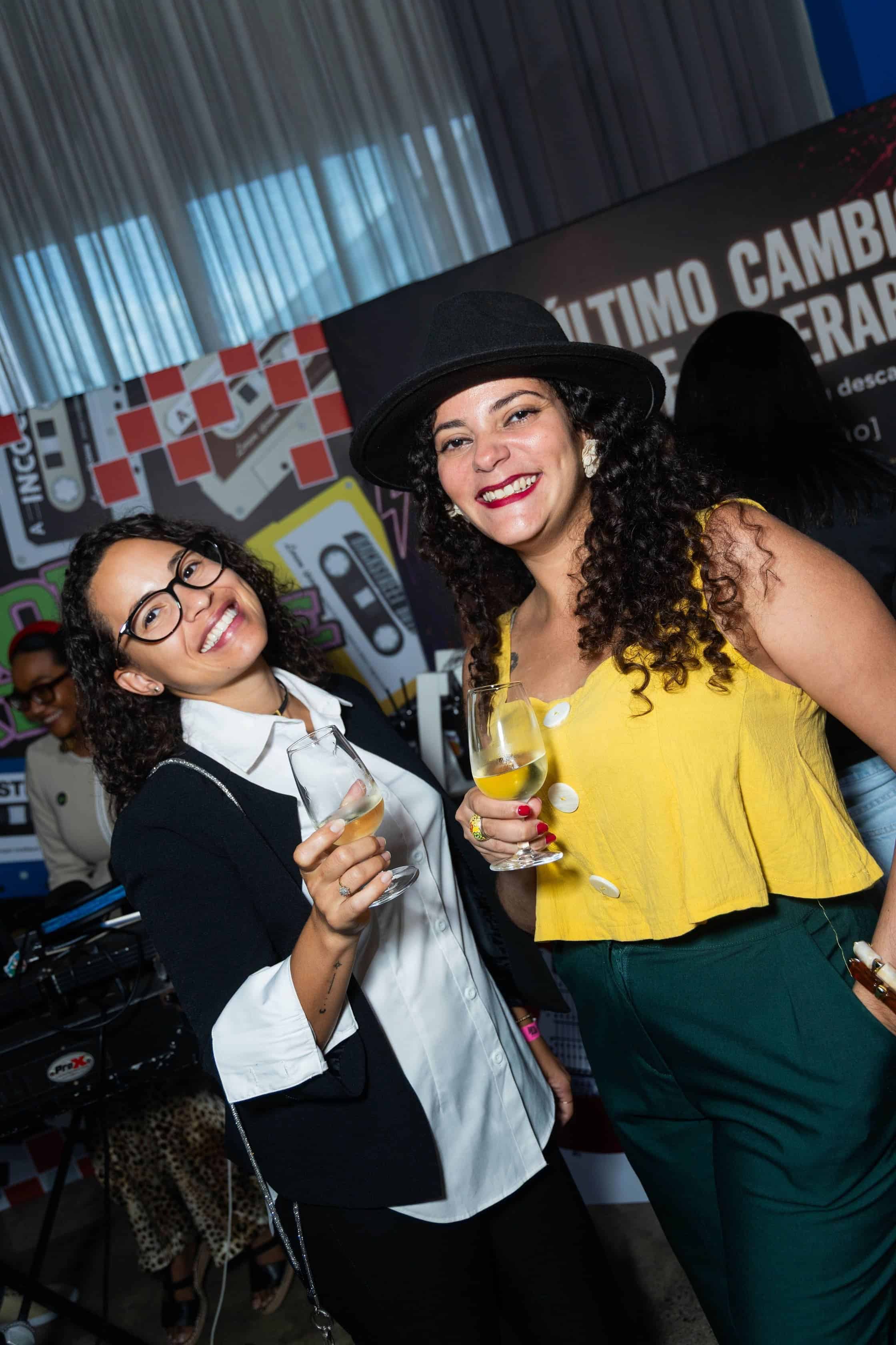Jasmina Polanco y Natalie Adams.
