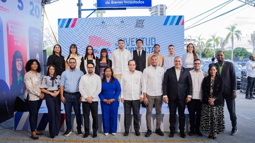 El Ministerio de la Juventud presenta oficialmente “Juventud en Voz Alta”