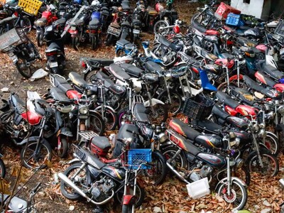 Motocicletas retenidas en Digesett en Santiago