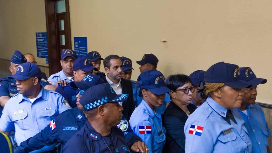 Recesan para el próximo viernes el juicio de fondo contra los Espaillat por el caso Jet Set Recesan para el próximo viernes el juicio de fondo contra los Espaillat por el caso Jet Set