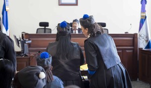 Juicio a oficial del Ej&eacute;rcito por violencia de g&eacute;nero se aplaza por falta de qu&oacute;rum del tribunal