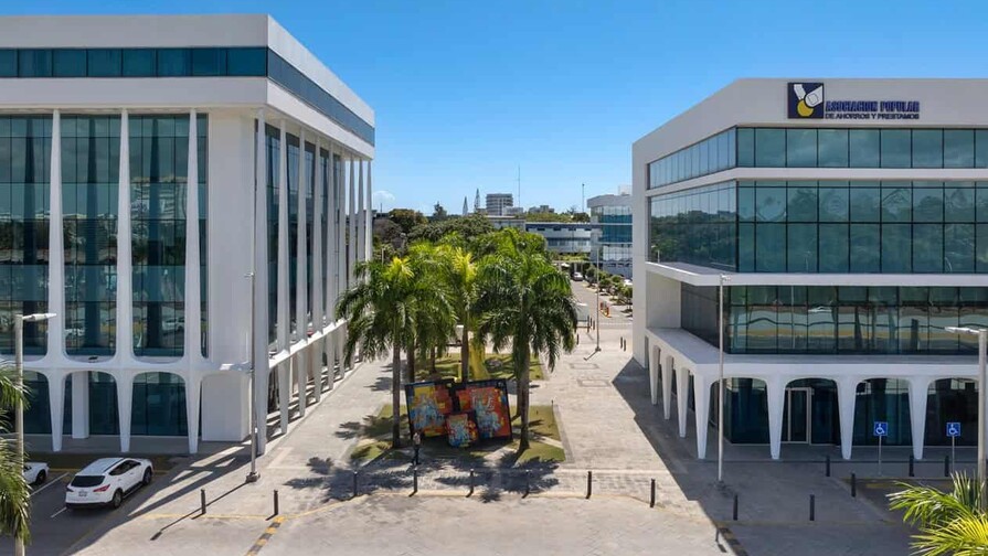 La Asociación Popular abre convocatoria para 500 becas en centros de estudios superior La Asociación Popular abre convocatoria para 500 becas en centros de estudios superior