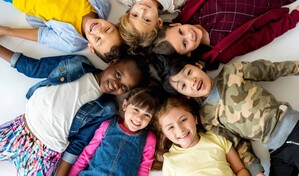 Sue&ntilde;o, alimentaci&oacute;n y v&iacute;nculos afectivos, los tres pilares de la salud neurol&oacute;gica infantil