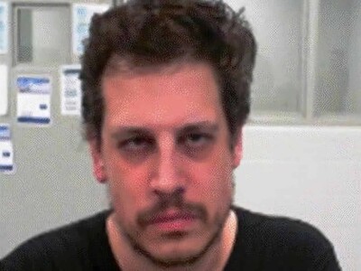Milo Yiannopoulos deportado a Reino Unido tras ser detenido por ICE
