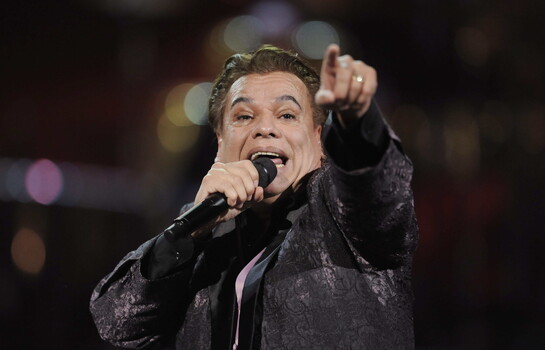 "Lo que se ve no se pregunta": las frases de Juan Gabriel que siguen viviendo una década después