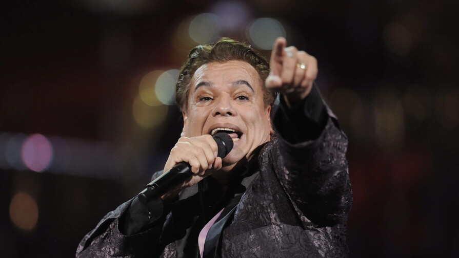 "Lo que se ve no se pregunta": las frases de Juan Gabriel que siguen viviendo una d&eacute;cada despu&eacute;s