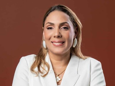 Doctora Merycarla Pichardo García participa en revisión AUA/SUFU