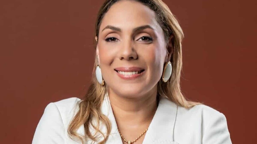 Doctora Merycarla Pichardo García participa en la revisión internacional de la guía AUA/SUFU