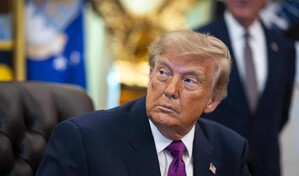 Trump dice que sondeos muestran que es seis veces más popular que Lincoln o Washington