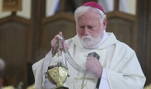 La CIA y el Vaticano se al&iacute;an en Mosc&uacute; para detener la guerra en Ucrania