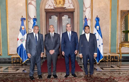 Presidente de Honduras solicita asesor&iacute;a a RD para preparar JC Honduras 2029