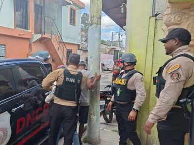 Intervenciones DNCD contra microtráfico en Los Alcarrizos