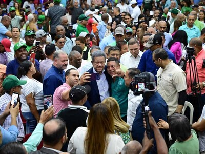 Leonel Fernández destaca crecimiento de la Fuerza del Pueblo