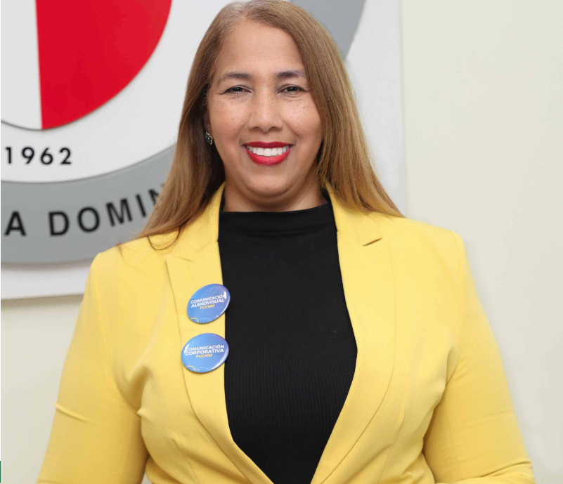 PUCMM ratifica a Ana B&eacute;lgica Guichardo como directora de la Escuela de Comunicaci&oacute;n