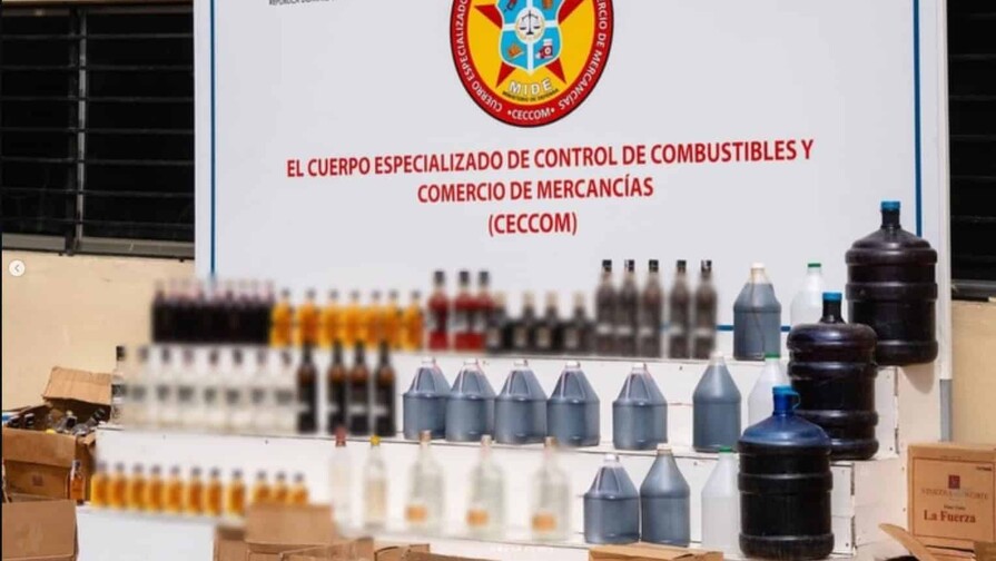 Piden investigar origen del alcohol etílico incautado en operativo contra bebidas clandestinas Piden investigar origen del alcohol etílico incautado en operativo contra bebidas clandestinas