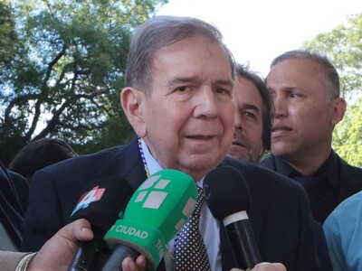 Edmundo González Urrutia cuestiona acuerdo petróleo con Estados Unidos