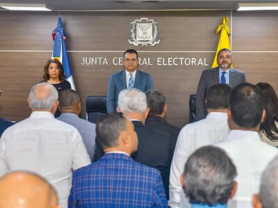 Junta Central Electoral y la prohibición de encuestas
