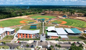 El decreto en el papel y la l&aacute;pida en la tierra: La urgencia de sanear el negocio del b&eacute;isbol