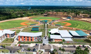 El decreto en el papel y la l&aacute;pida en la tierra: La urgencia de sanear el negocio del b&eacute;isbol