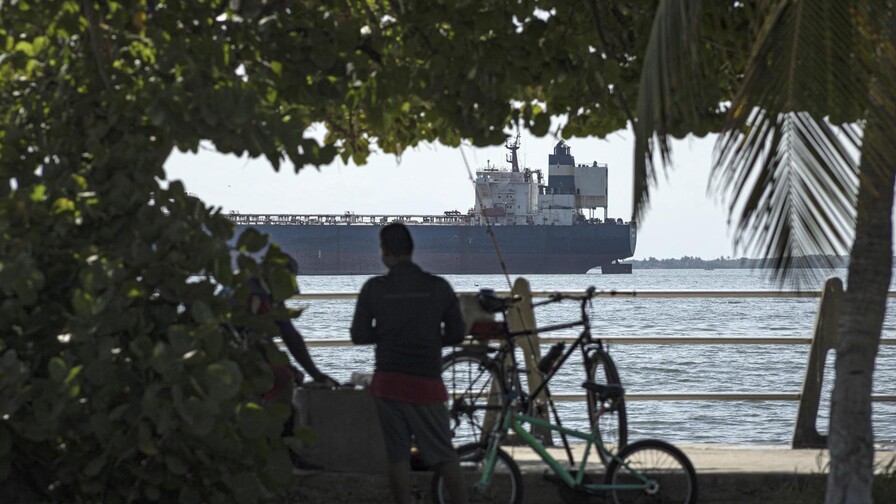 Precios del petróleo repuntan ante nuevos ataques en Oriente Medio Precios del petróleo repuntan ante nuevos ataques en Oriente Medio