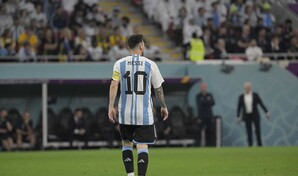 De pu&ntilde;o y letra