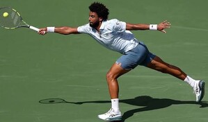 El franc&eacute;s Fils sucumbe en su debut en US Open ante Tsitsipas