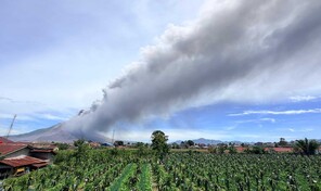 Erupci&oacute;n en Indonesia y cientos de sismos en Colombia ponen bajo vigilancia varias zonas volc&aacute;nicas